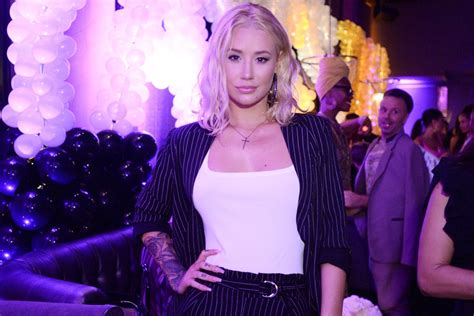 Iggy Azalea Deletes Her Social Media After Nude Photo Leak